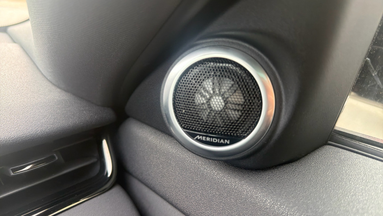 Land Rover Range Rover Evoque 2.0 D200 Edition 5dr Auto Diesel Hatchback